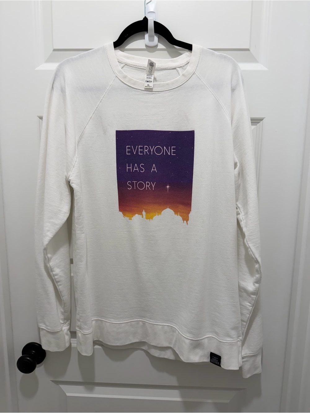 Everyday Crewneck Sweatshirt with Sunset Graphic - White